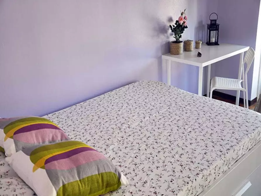 Immagine 2 di Camera in affitto  in Via Mauro Macchi44 a Milano