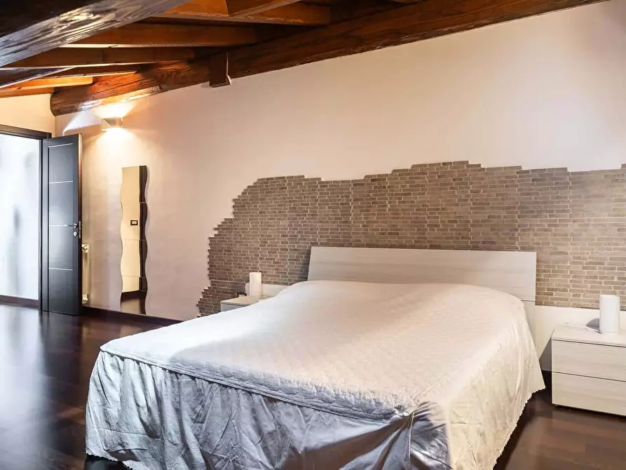 Immagine 26 di Appartamento in affitto  in Via Felice Caronni52 a Roma