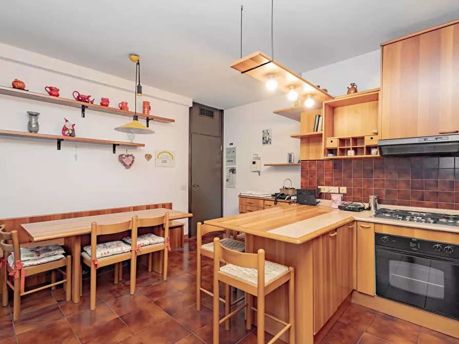 Immagine 10 di Camera in affitto  in Via Francesco Caracciolo77 a Milano