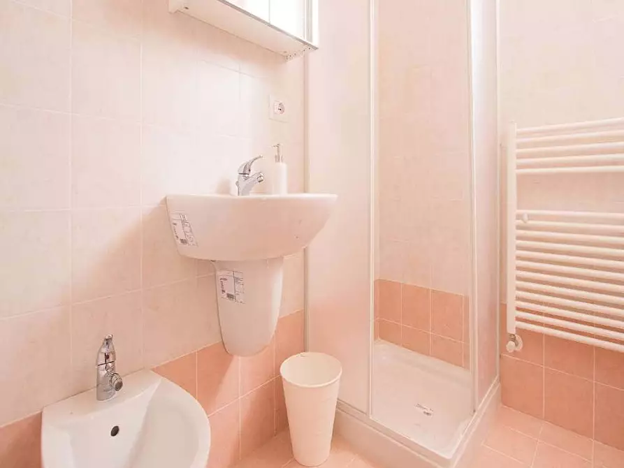 Immagine 3 di Camera in affitto  in Corso Sempione82 a Milano