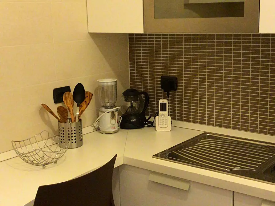 Immagine 7 di Camera in affitto  in Via Circonvallazione a Buccinasco