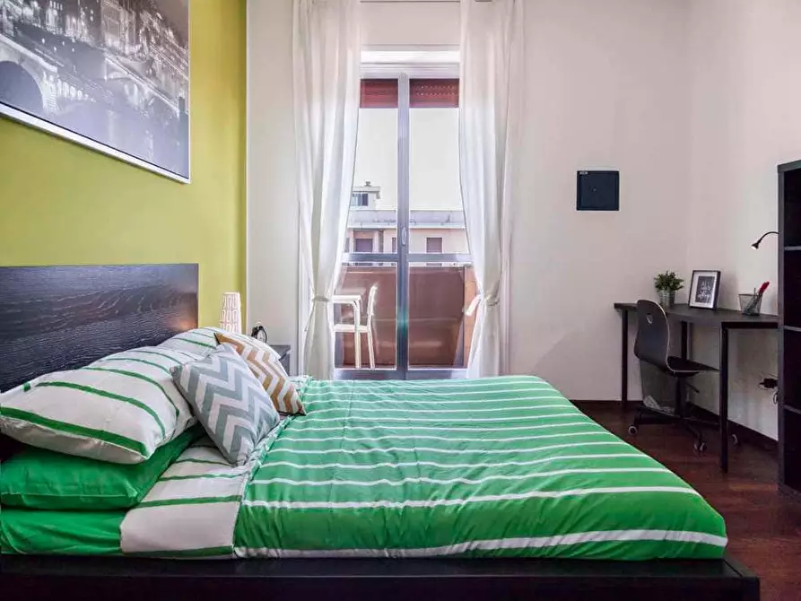 Immagine 1 di Camera in affitto  in Via Giuseppe Frua16 a Milano