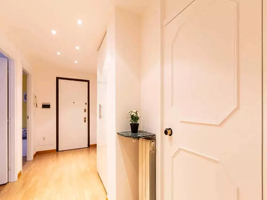 Immagine 18 di Camera in affitto  in Via Comelico3 a Milano