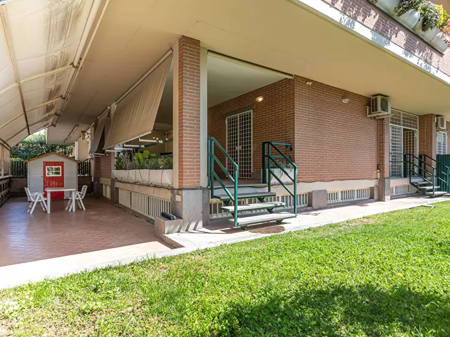 Immagine 4 di Appartamento in affitto  in Via Pietro de Francisci13 a Roma