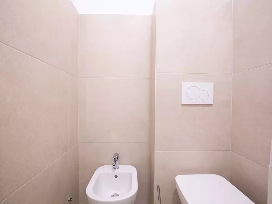 Immagine 28 di Camera in affitto  in Via Benjamin Constant6 a Milano