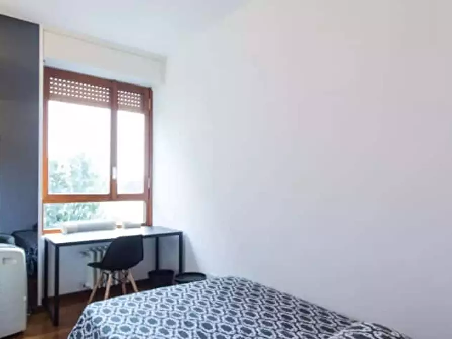 Immagine 2 di Camera in affitto  in Viale Tibaldi56 a Milano