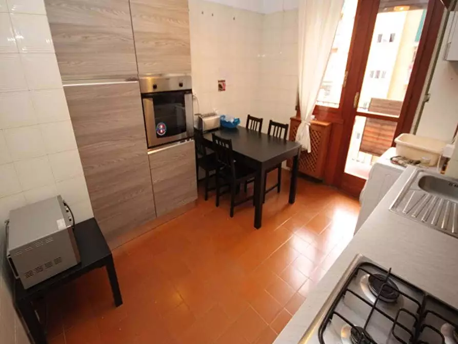 Immagine 33 di Camera in affitto  in Via Sebastiano Veniero38 a Milano