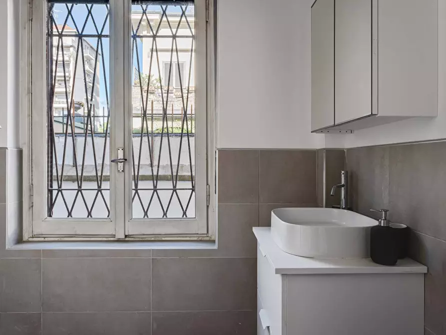 Immagine 14 di Camera in affitto  in Via Quarnero1 a Milano