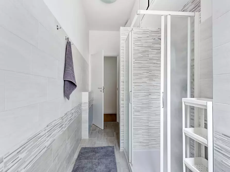 Immagine 10 di Camera in affitto  in Via Stromboli1 a Milano