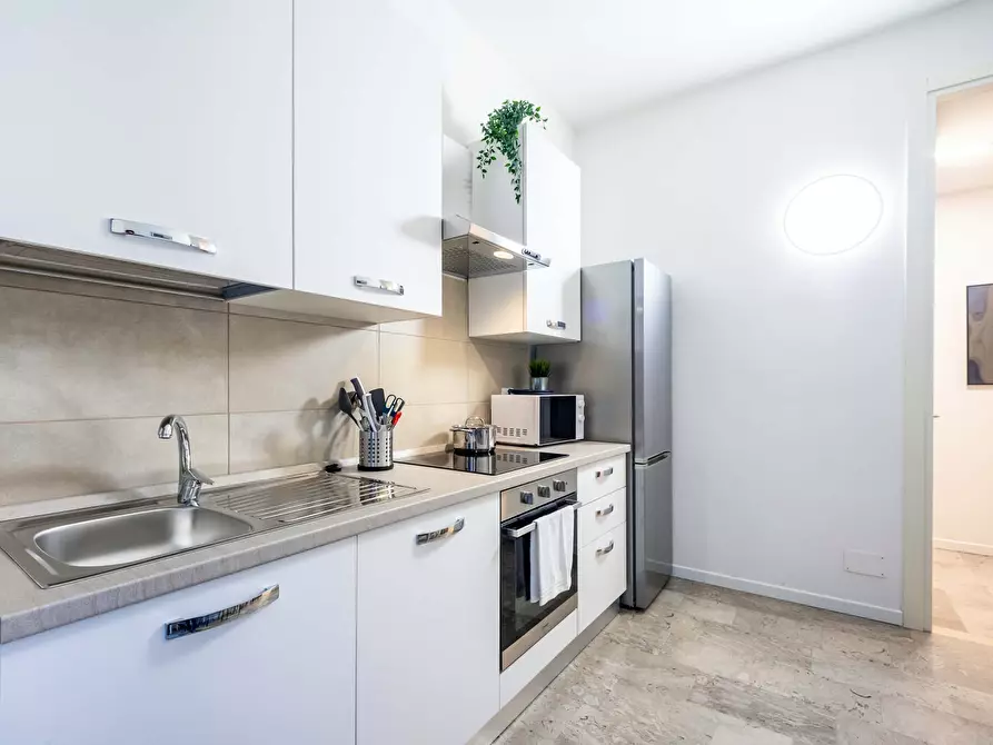 Immagine 13 di Camera in affitto  in Via Firenze16 a Vicenza