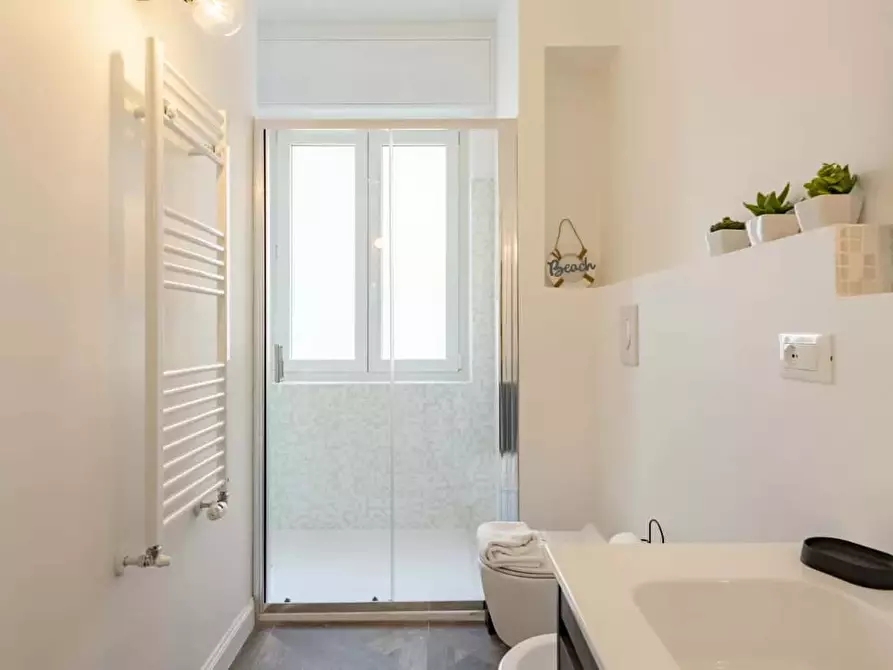 Immagine 32 di Appartamento in affitto  in Galleria Cristallo a Rapallo