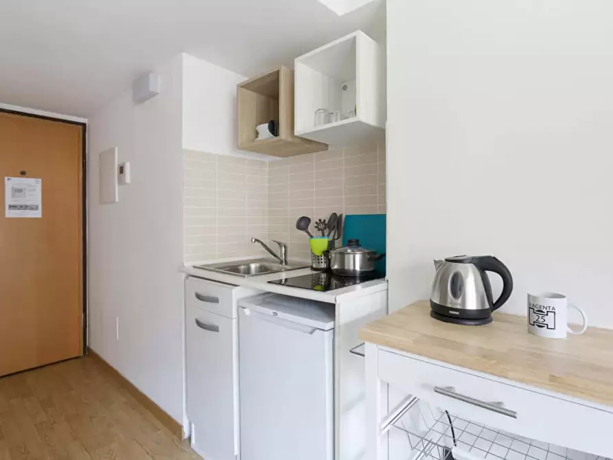 Immagine 5 di Appartamento in affitto  in Corso Magenta25 a Milano