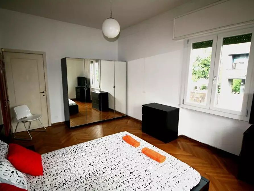 Immagine 1 di Camera in affitto  in Via Restelli49 a Milano