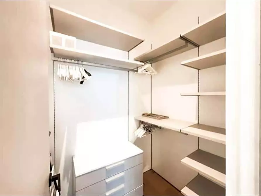 Immagine 12 di Appartamento in affitto  in Bastioni di Porta Volta11 a Milano