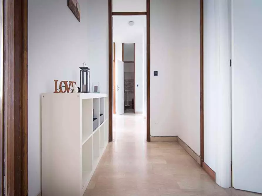 Immagine 12 di Camera in affitto  in Via Pordenone13 a Milano