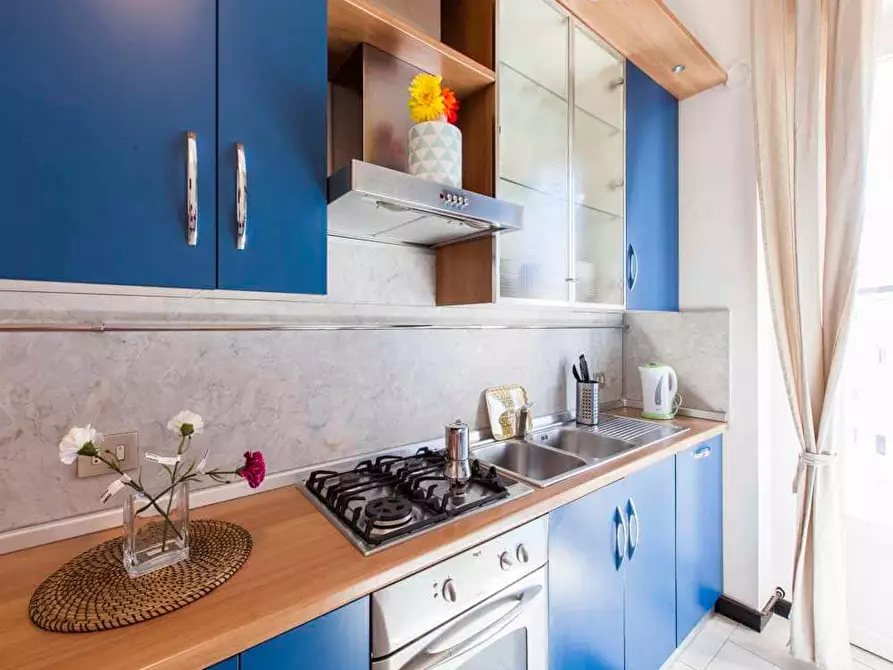 Immagine 14 di Camera in affitto  in Viale Emilio Caldara9 a Milano