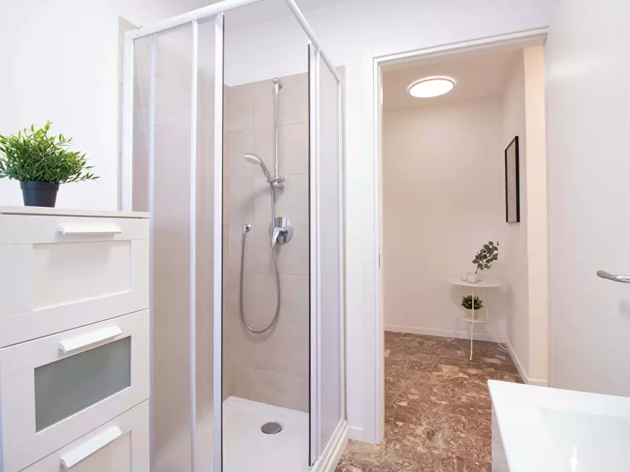 Immagine 4 di Camera in affitto  in Via Firenze16 a Vicenza