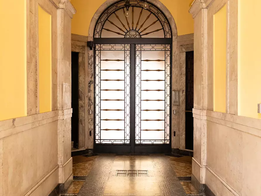 Immagine 30 di Appartamento in affitto  in Via Enrico Besana1 a Milano