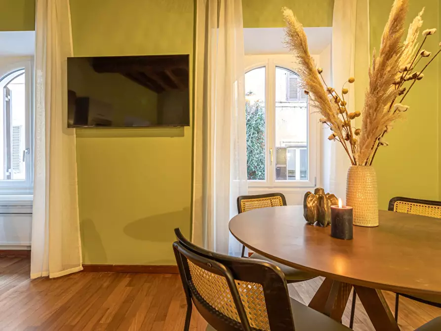 Immagine 11 di Appartamento in affitto  in Via della Madonna dei Monti15 a Roma