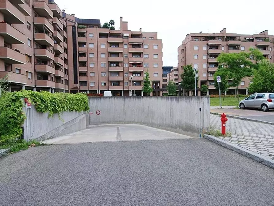 Immagine 19 di Appartamento in affitto  in Via Mario Fantin25 a Bologna