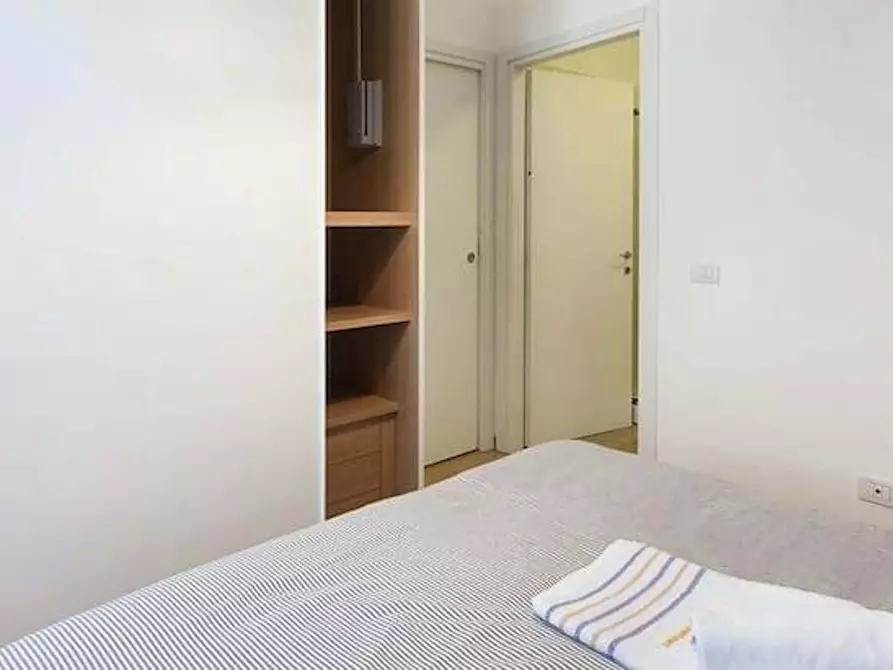 Immagine 5 di Appartamento in affitto  in Via Ascanio Sforza55 a Milano