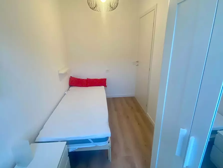 Immagine 3 di Camera in affitto  in Via Cascina Barocco13 a Milano