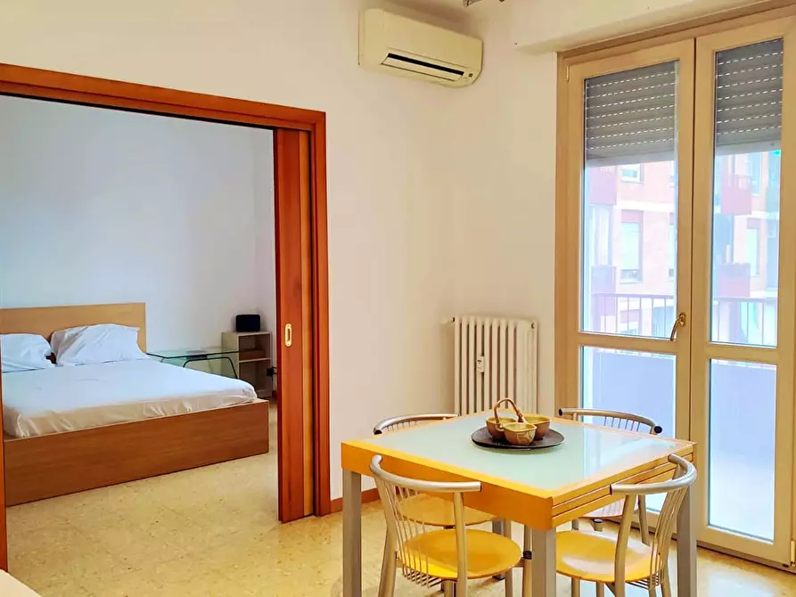 Immagine 9 di Appartamento in affitto  in Via Luigi Chiarelli a Milano