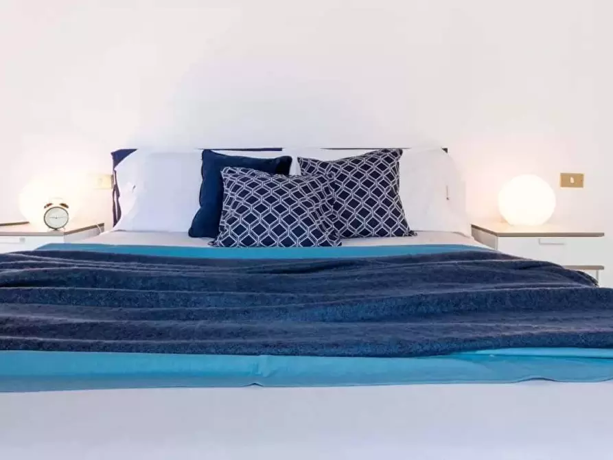 Immagine 16 di Appartamento in affitto  in Via Giuseppe Mazzini a Milano