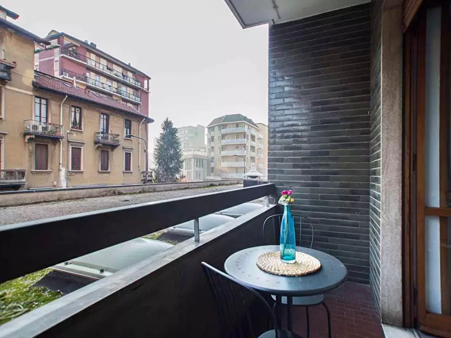Immagine 8 di Camera in affitto  in Via Francesco Arese12 a Milano