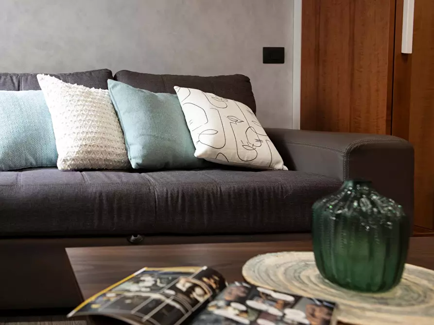 Immagine 25 di Appartamento in affitto  in Via Baldo degli Ubaldi112 a Roma