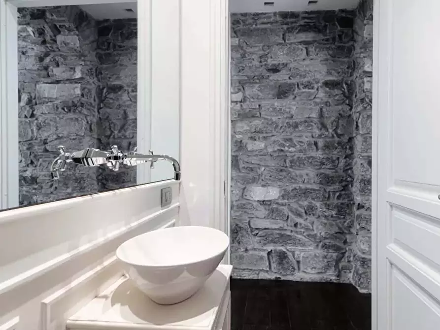 Immagine 45 di Appartamento in affitto  in Via Morazzone Pier Francesco Mazzucchelli a Como