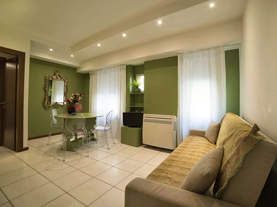 Immagine 2 di Appartamento in affitto  in Via Antonio Cantore a Verona