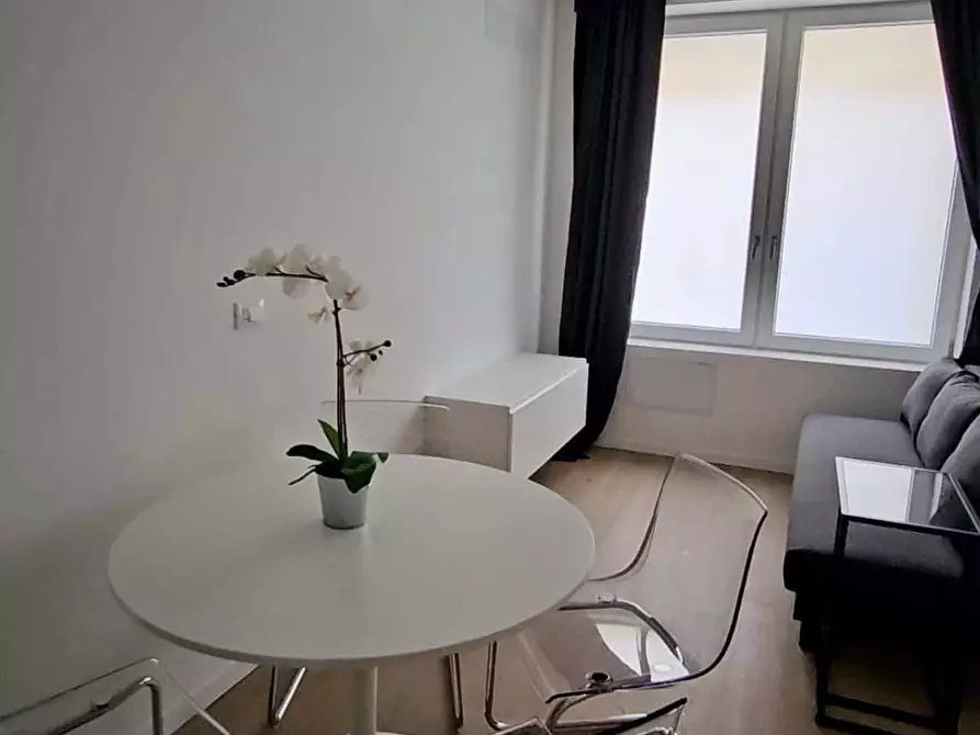 Immagine 2 di Appartamento in affitto  in Corso Italia7 a Trieste