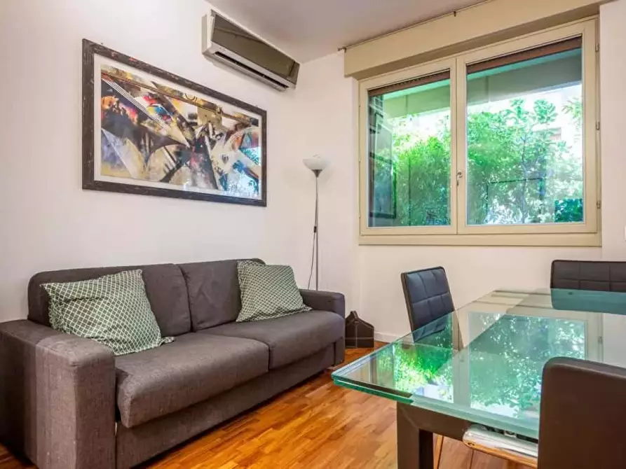 Immagine 9 di Appartamento in affitto  in Via San Gregorio43 a Milano