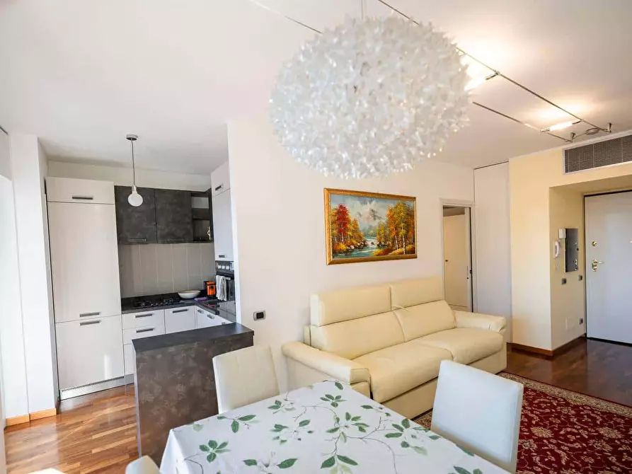 Immagine 4 di Appartamento in affitto  in Viale dell'Innovazione11 a Milano