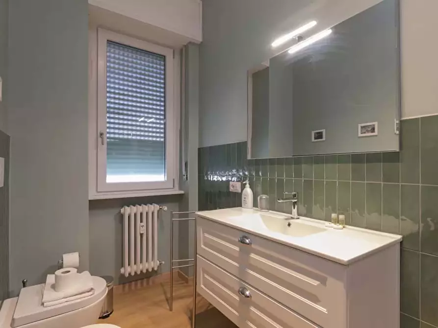 Immagine 9 di Appartamento in affitto  in Viale Coni Zugna58 a Milano