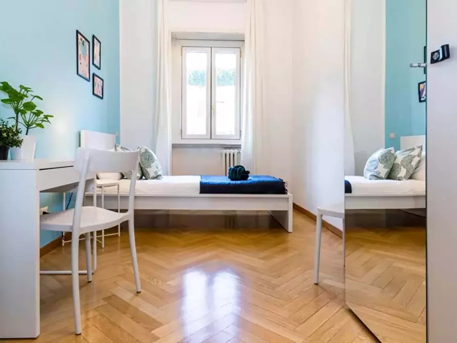 Immagine 17 di Appartamento in affitto  in Via Santa Croce a Milano