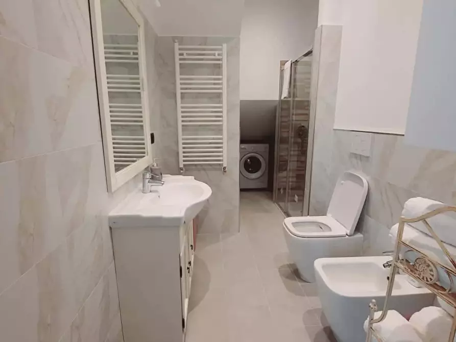 Immagine 23 di Appartamento in affitto  in Via Donna Prassede7 a Milano