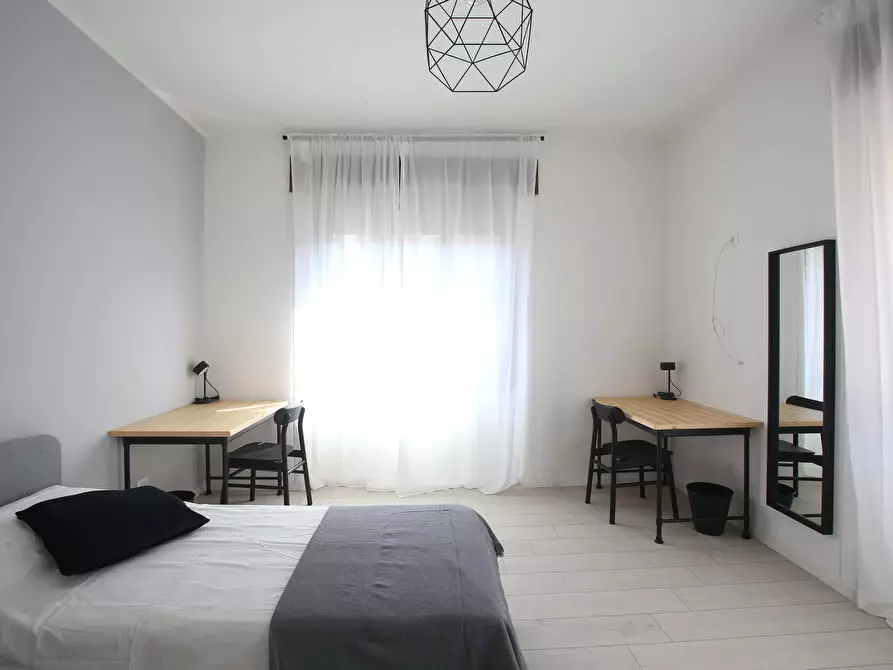 Immagine 2 di Camera in affitto  in Via Giuseppe Soli9 a Modena