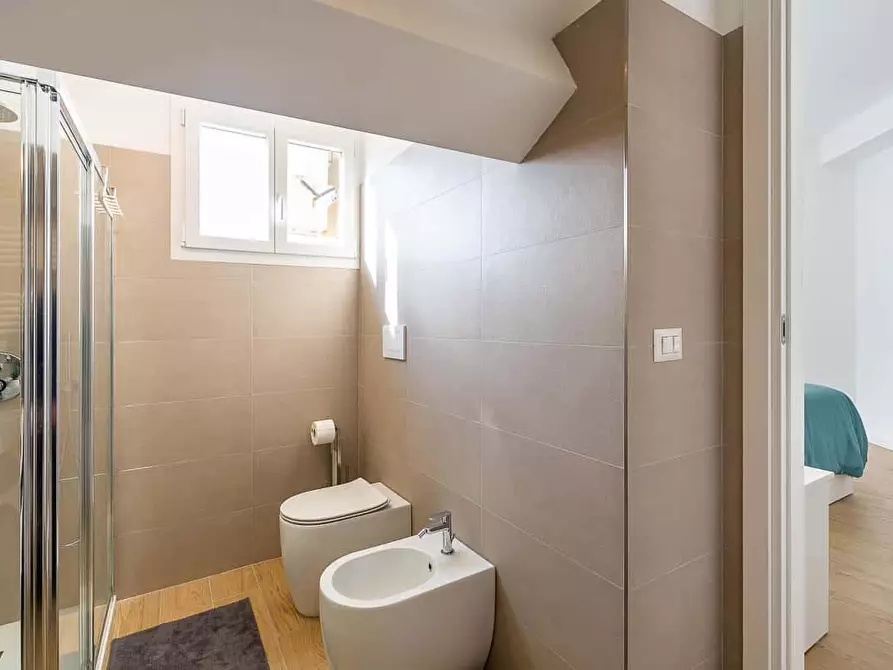 Immagine 30 di Appartamento in affitto  in Viale Nazario Sauro5 a Milano