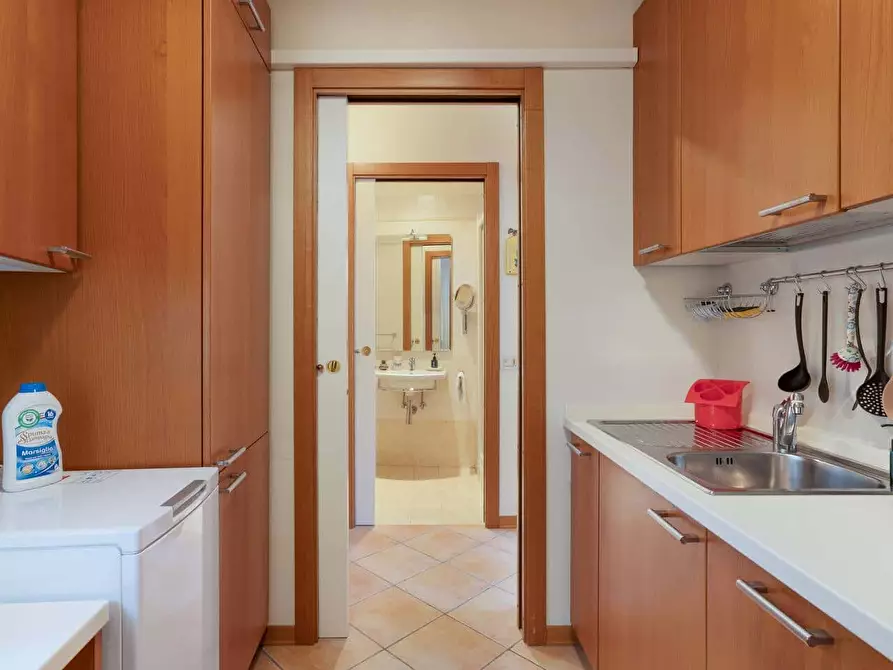 Immagine 5 di Appartamento in affitto  in Via di Crosada1 a Trieste