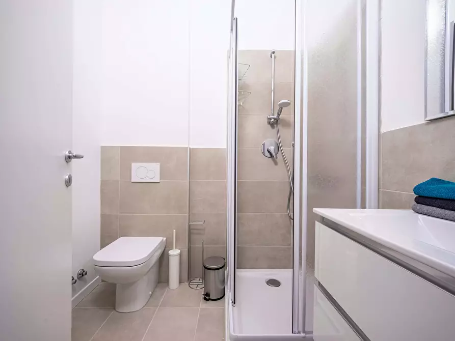 Immagine 10 di Camera in affitto  in Via Firenze16 a Vicenza