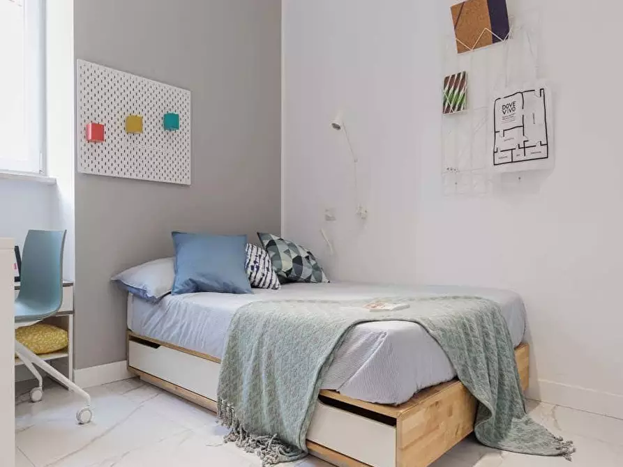 Immagine 2 di Camera in affitto  in Viale Bligny28 a Milano