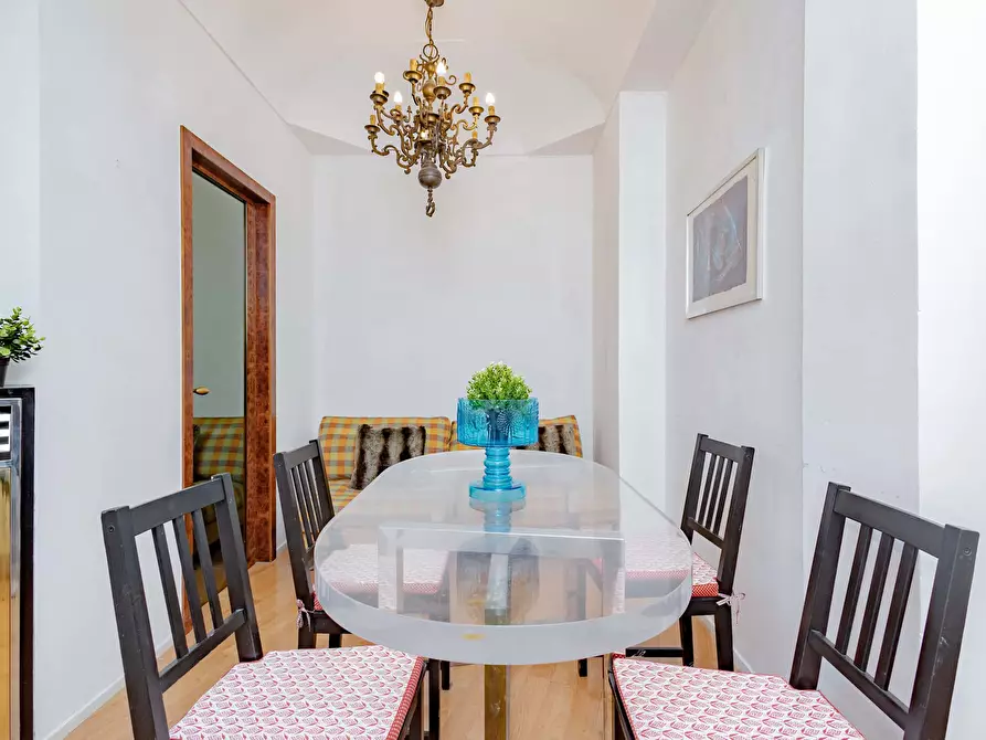 Immagine 9 di Camera in affitto  in Via Cesare Battisti13 a Milano