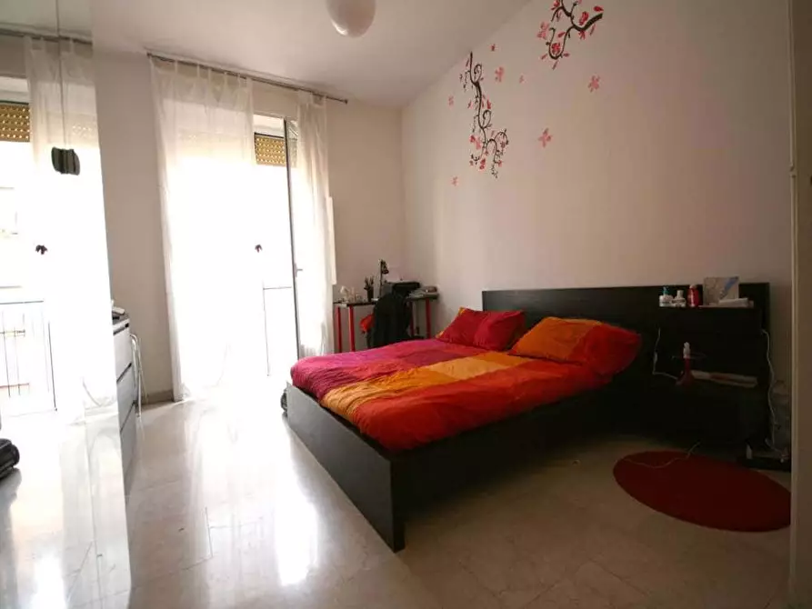 Immagine 2 di Camera in affitto  in Via Pollaiuolo15 a Milano