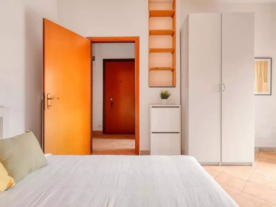 Immagine 5 di Camera in affitto  in Via Gaspare Aselli37 a Milano