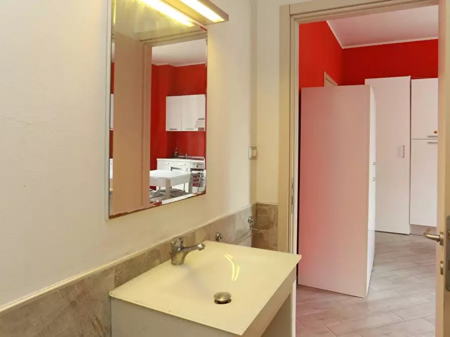 Immagine 16 di Appartamento in affitto  in Via Bordighera34 a Milano