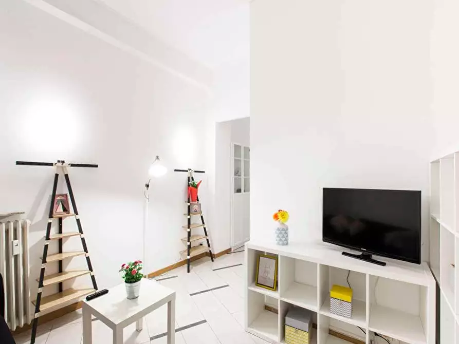 Immagine 72 di Camera in affitto  in Via Col Moschin1 a Milano