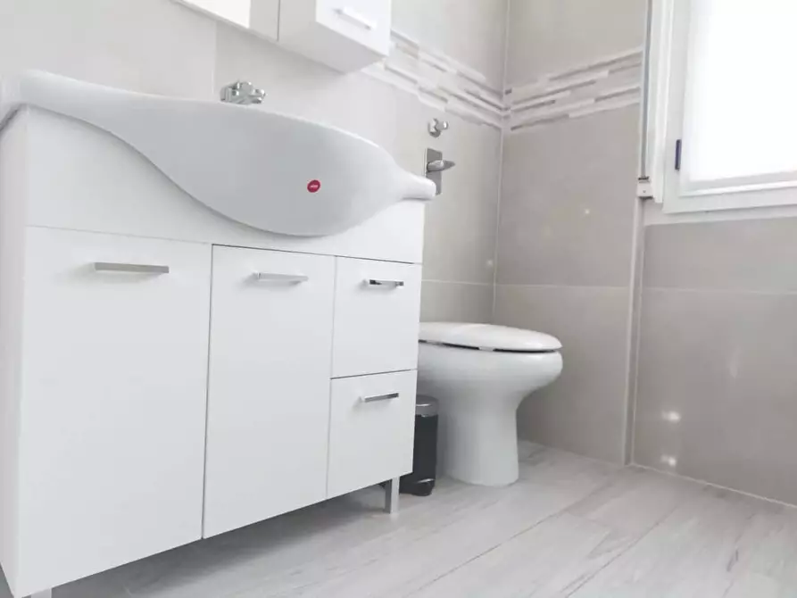 Immagine 48 di Appartamento in affitto  in Via Domenico Millelire6 a Milano