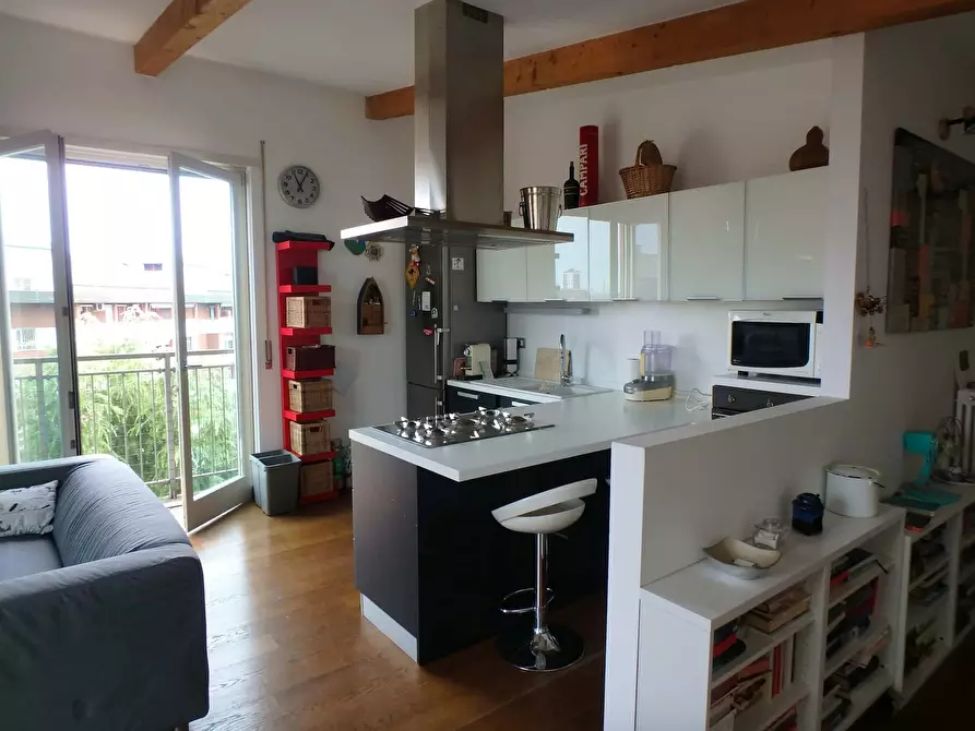 Immagine 3 di Appartamento in affitto  in Via Padova a Milano